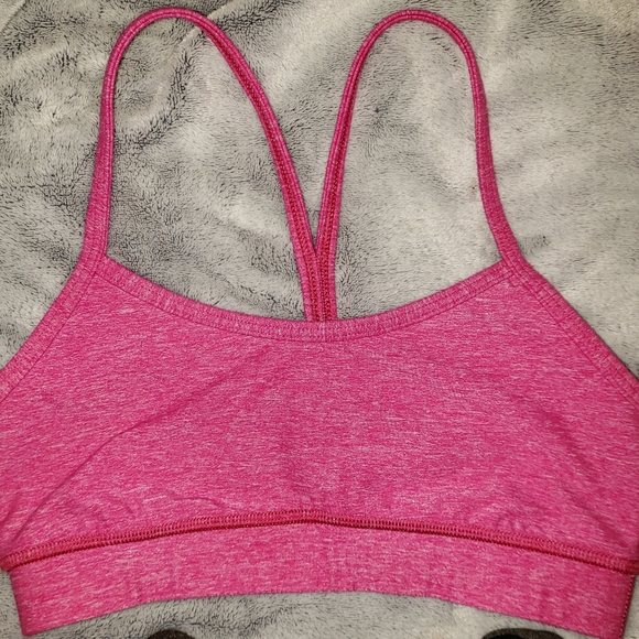 ●SOLD ON MERC●☆2 lulu bras☆ Size 2 VGUC - Picture 3 of 12